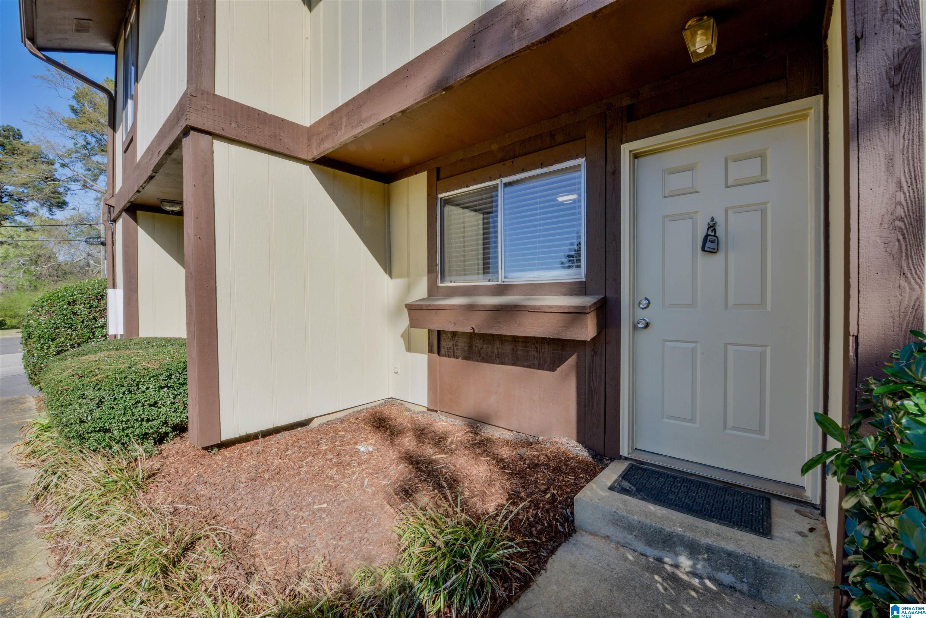 3914 Watermelon Road, Unit 500B Northport, AL 35473 - Photo 3 of 20
