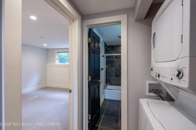 $1,100,000 | 1040 Smith Lane, Unit 46, Jackson, WY 83001