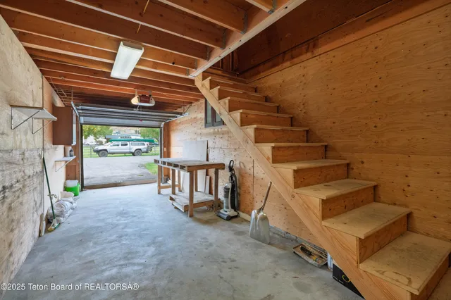 $1,100,000 | 1040 Smith Lane, Unit 46, Jackson, WY 83001