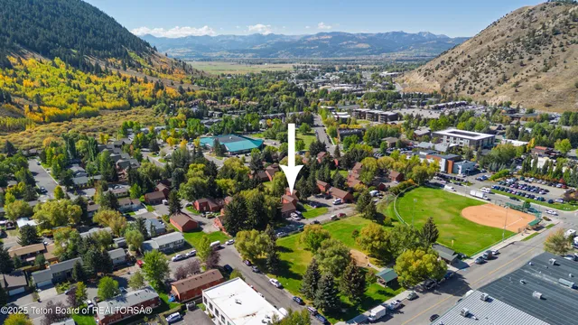 $1,100,000 | 1040 Smith Lane, Unit 46, Jackson, WY 83001