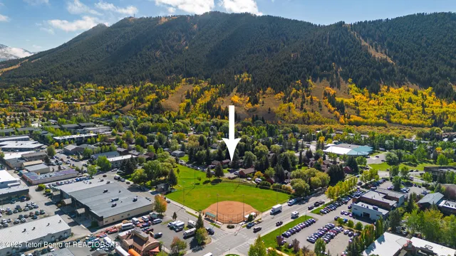 $1,100,000 | 1040 Smith Lane, Unit 46, Jackson, WY 83001