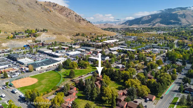 $1,100,000 | 1040 Smith Lane, Unit 46, Jackson, WY 83001