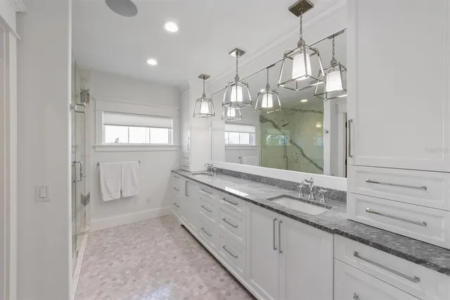 $5,995,000 | 403 North Shore Drive, Anna Maria, FL 34216