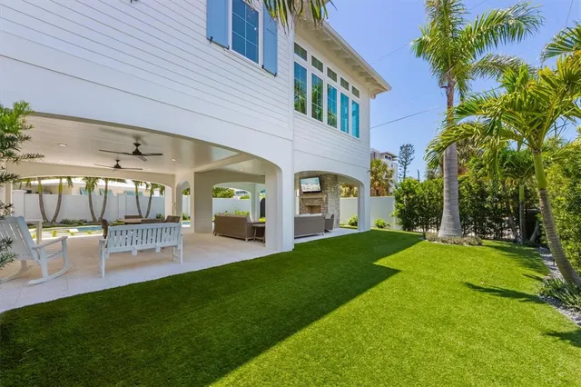 $5,995,000 | 403 North Shore Drive, Anna Maria, FL 34216