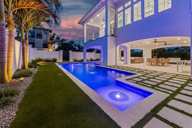 $5,995,000 | 403 North Shore Drive, Anna Maria, FL 34216