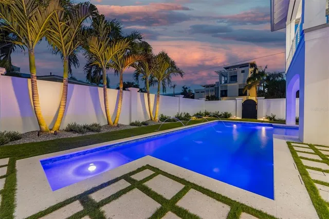 $5,995,000 | 403 North Shore Drive, Anna Maria, FL 34216