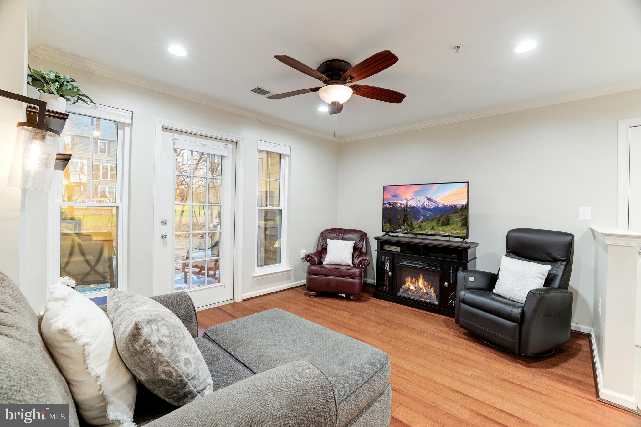 1509 North Point Drive, Unit 1 Reston, VA 20194 - Photo 18 of 36