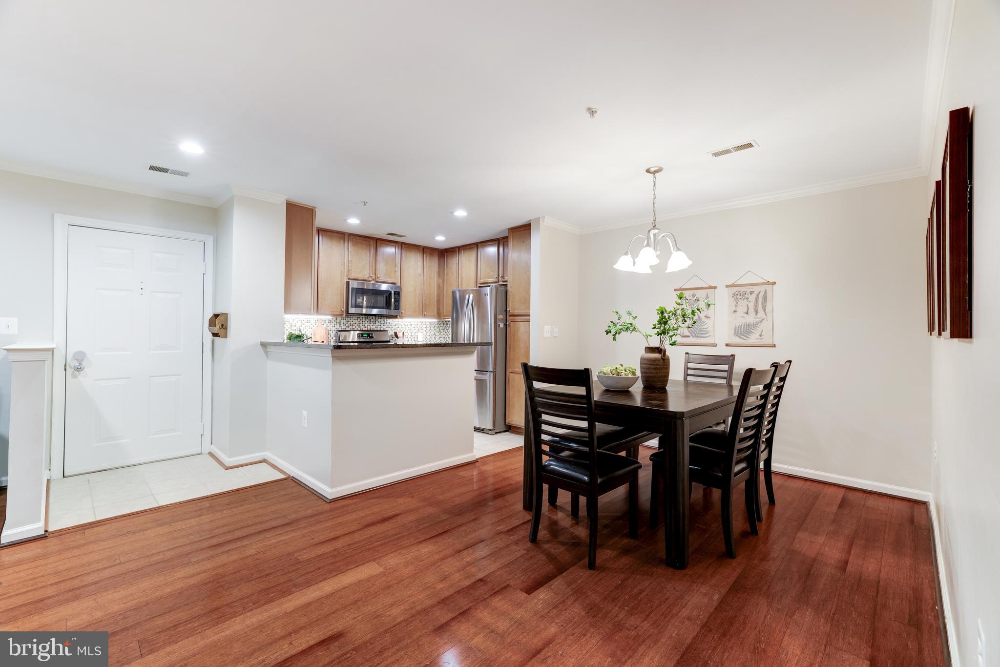 1509 North Point Drive, Unit 1 Reston, VA 20194 - Photo 4 of 36