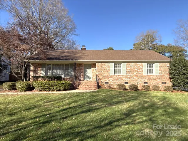 $2,900 | 3917 Kitley Place, Charlotte, NC 28210