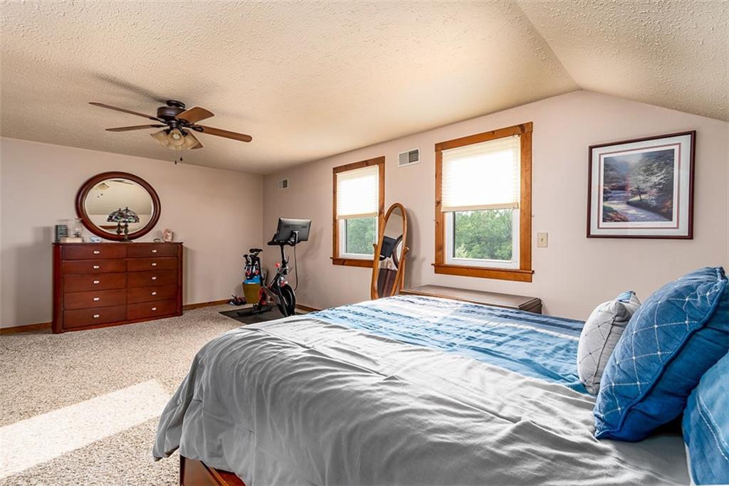 154 Holl Road Cabot, PA 16023 - Photo 17 of 25