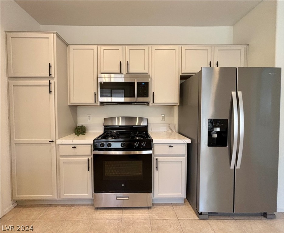 1832 Mountain Ranch Avenue Henderson, NV 89012 - Photo 7 of 28