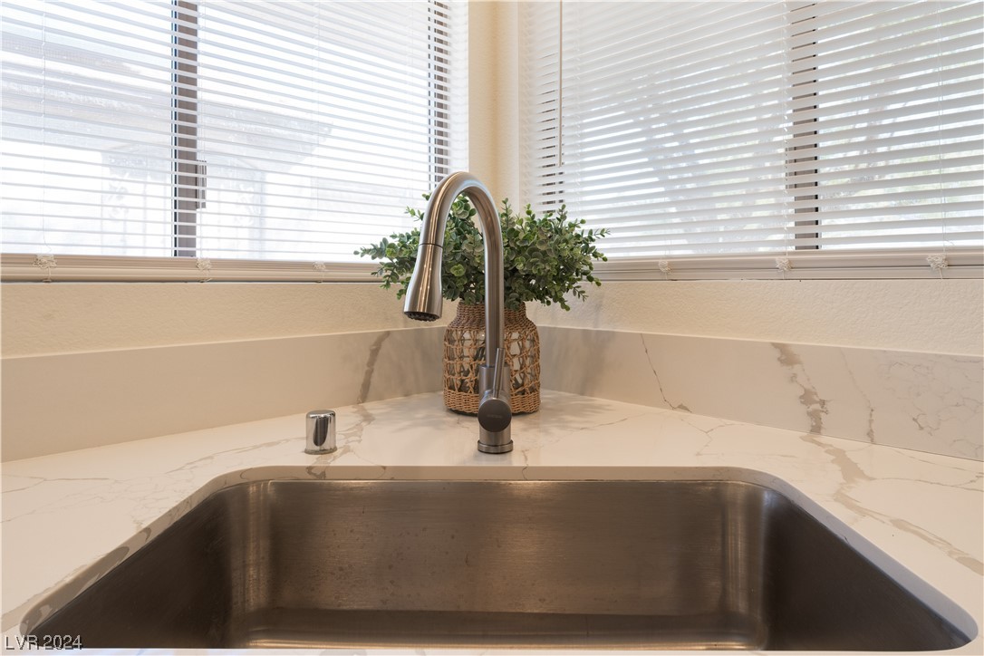 1832 Mountain Ranch Avenue Henderson, NV 89012 - Photo 8 of 28