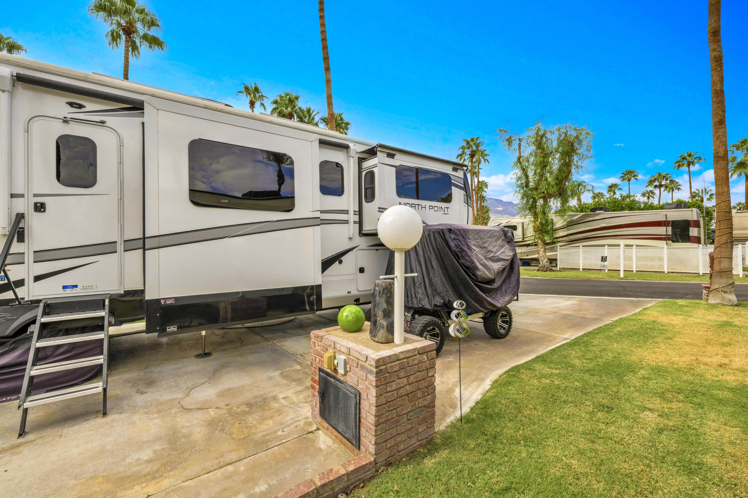 69411 Ramon Road, Unit 8 Cathedral City, CA 92234 - Photo 5 of 14 a view of a front door back yard of the house