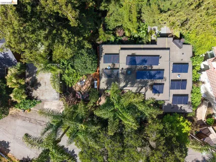 $1,398,000 | 10 Burdeck Court, Oakland, CA 94602