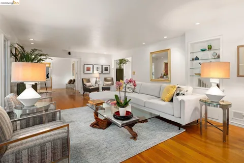 $1,398,000 | 10 Burdeck Court, Oakland, CA 94602
