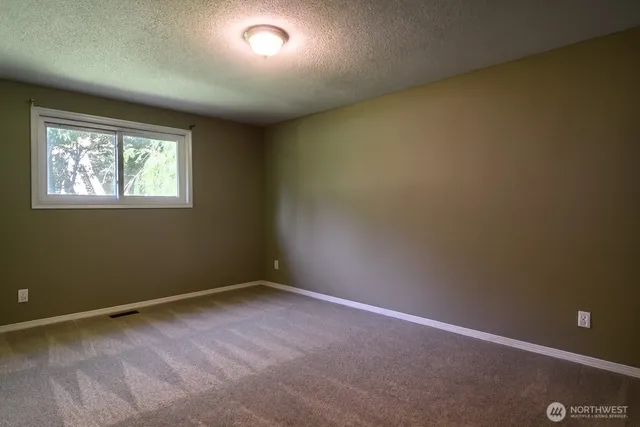 $619,950 | 4702 66th Avenue Northwest, Gig Harbor, WA 98335