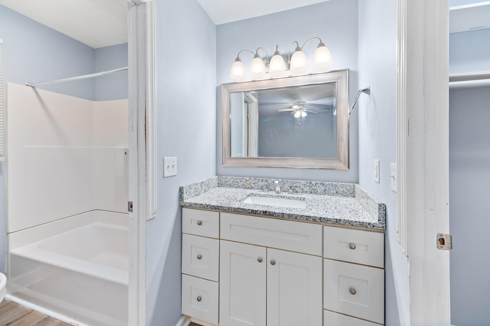 812 Beauregard Road Summerville, SC 29486 - Photo 10 of 14 812 Beauregard Rd 14 of 22