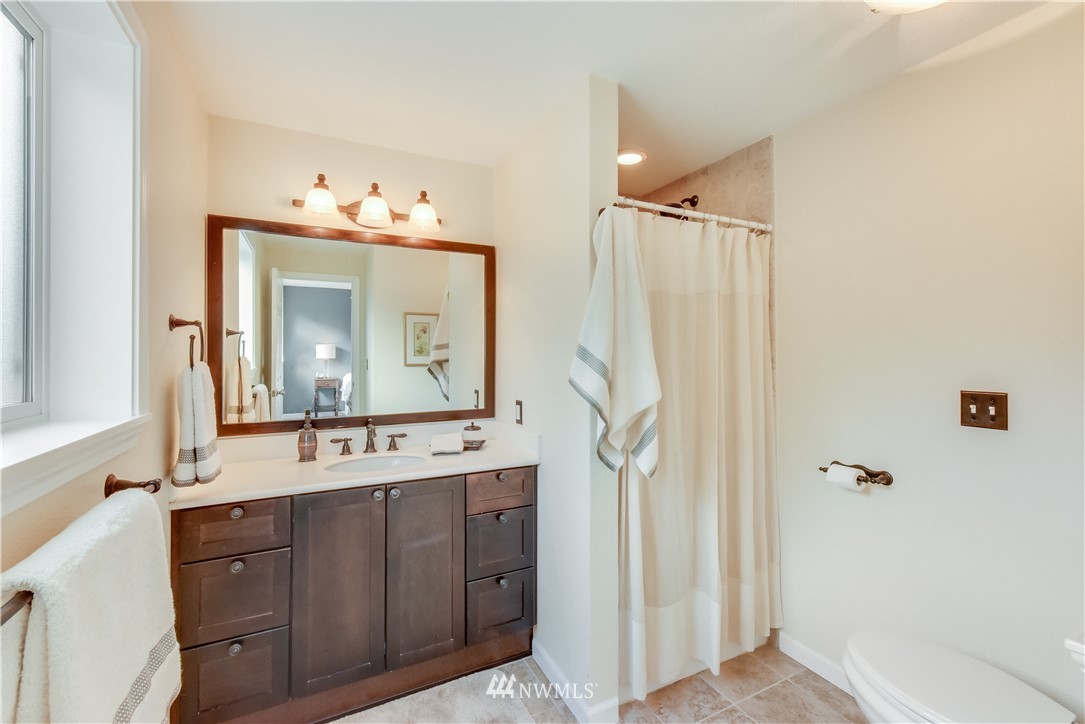 2206 Northeast 23rd Street Renton, WA 98056 - Photo 15 of 22 Gallery Image 15