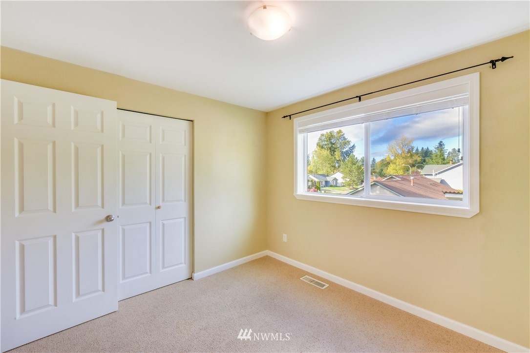 2206 Northeast 23rd Street Renton, WA 98056 - Photo 16 of 22 Gallery Image 16