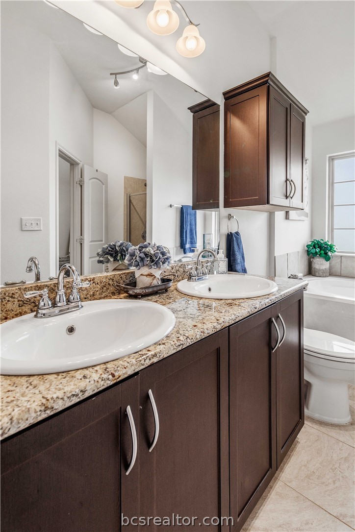 3065 Positano Loop Bryan, TX 77808 - Photo 29 of 50