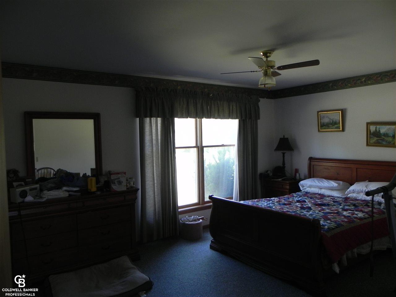 10129 Bryce Road Avoca, MI 48006 - Photo 7 of 18 31295297-6.JPG