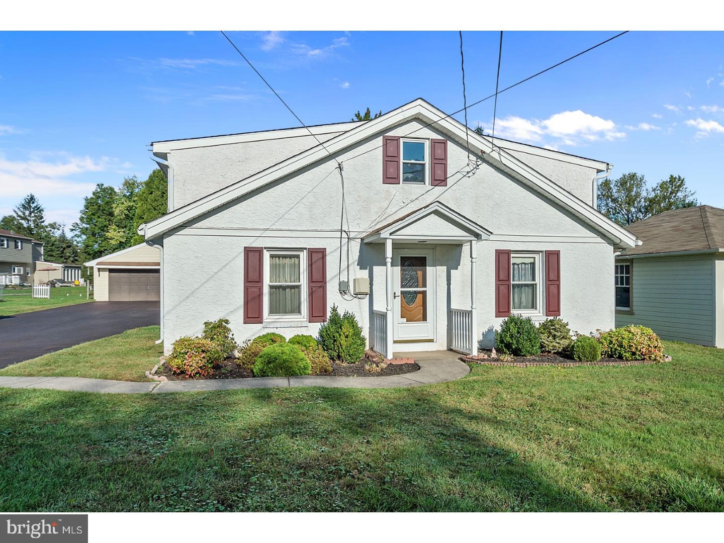 614 West Orvilla Road Hatfield, PA 19440 - Photo 1 of 25 Exterior Front