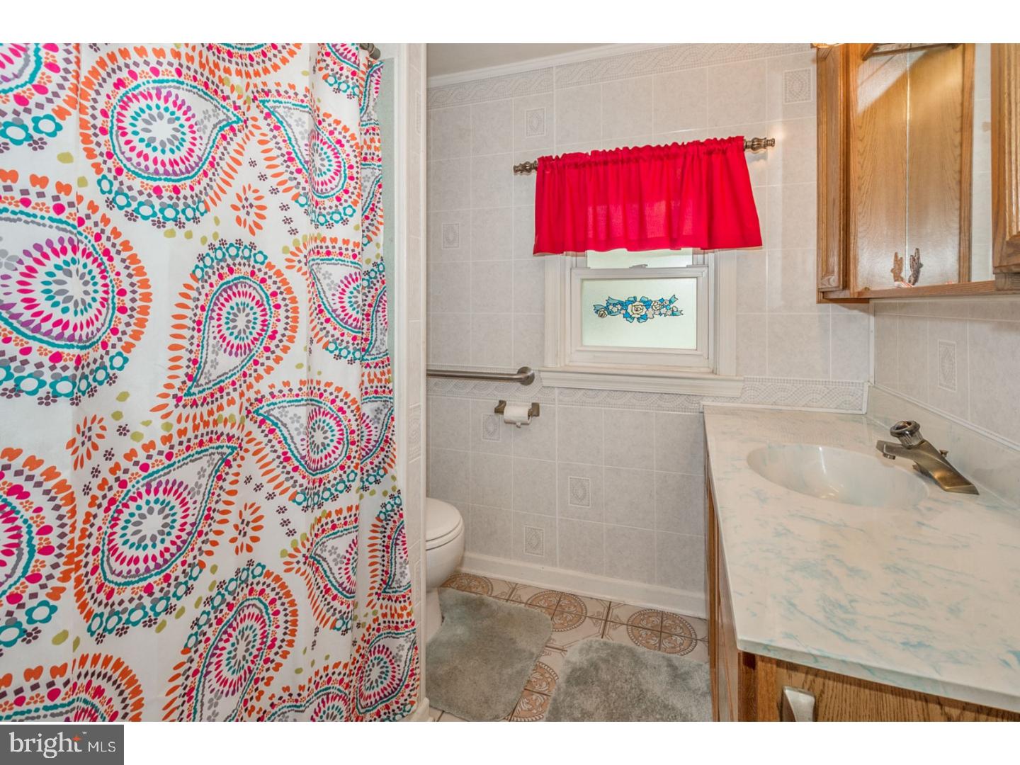 614 West Orvilla Road Hatfield, PA 19440 - Photo 16 of 25 Bathroom