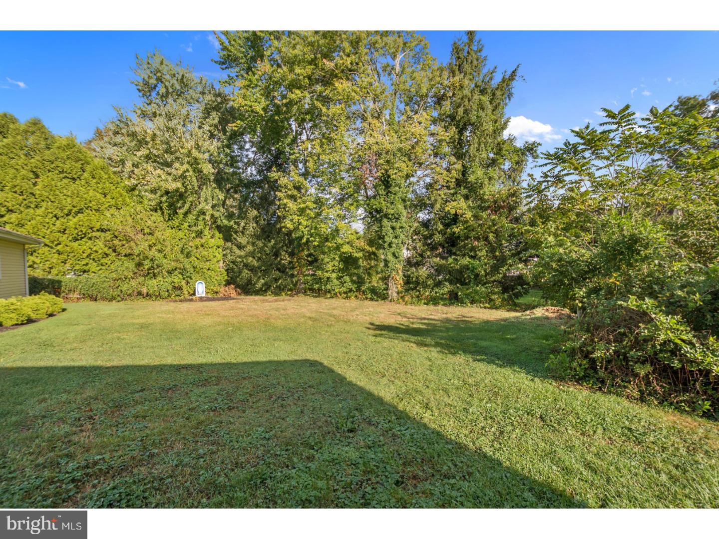 614 West Orvilla Road Hatfield, PA 19440 - Photo 21 of 25 Exterior Back