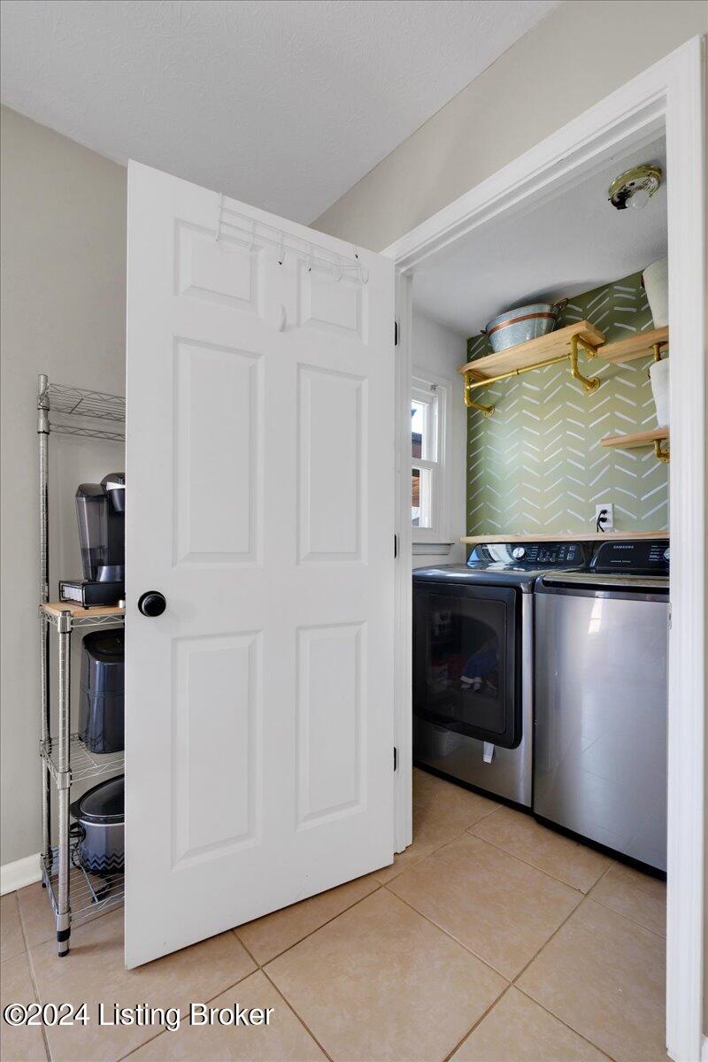 7211 Ridge Creek Road Louisville, KY 40291 - Photo 13 of 33 35-7212 Ridge Creek Rd-135