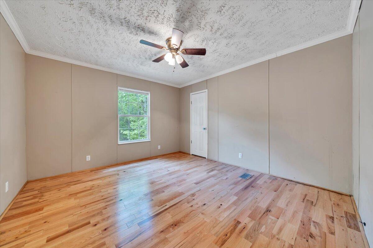 223 Taylor Tyree Road Rocky Mount, VA 24151 - Photo 16 of 40 16-MIB07953
