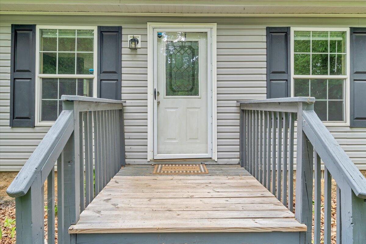 223 Taylor Tyree Road Rocky Mount, VA 24151 - Photo 2 of 40 02-MIB08016