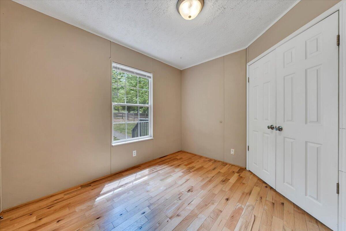 223 Taylor Tyree Road Rocky Mount, VA 24151 - Photo 27 of 40 27-MIB07950