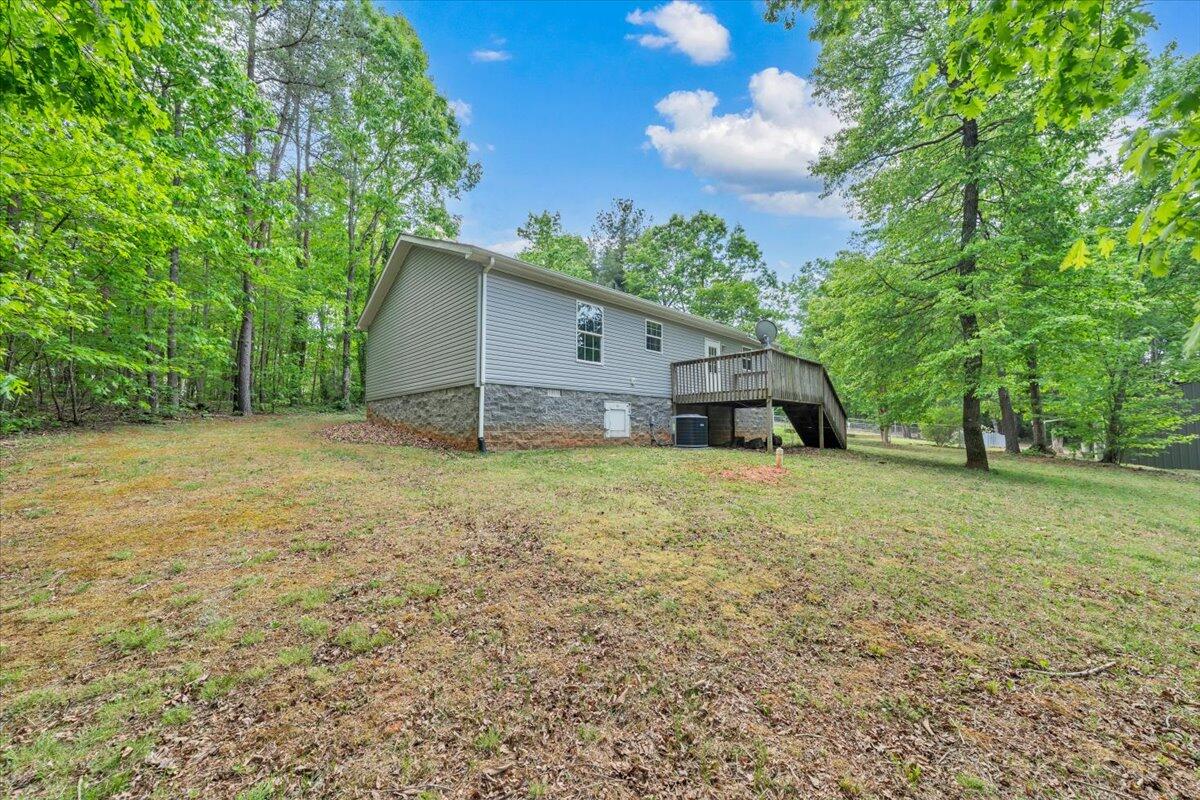223 Taylor Tyree Road Rocky Mount, VA 24151 - Photo 33 of 40 33-MIB08010