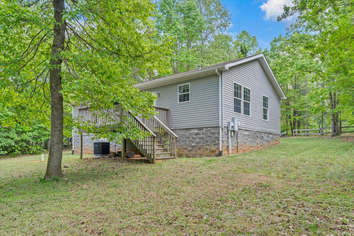 223 Taylor Tyree Road Rocky Mount, VA 24151 - Photo 36 of 40 36-MIB08001
