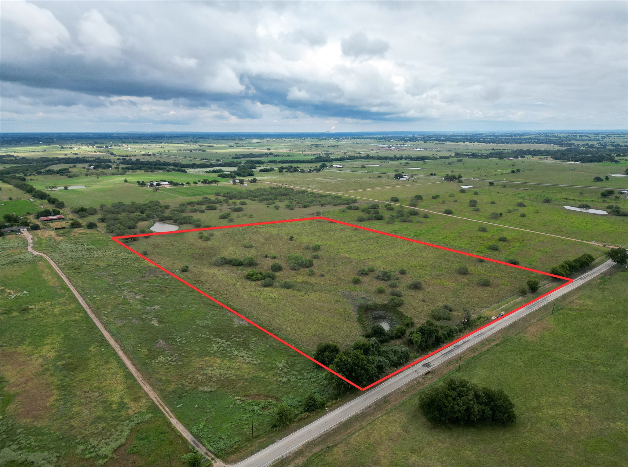 0 Fm 956 Schulenburg, TX 78956 - Photo 4 of 32 a view of a tennis court