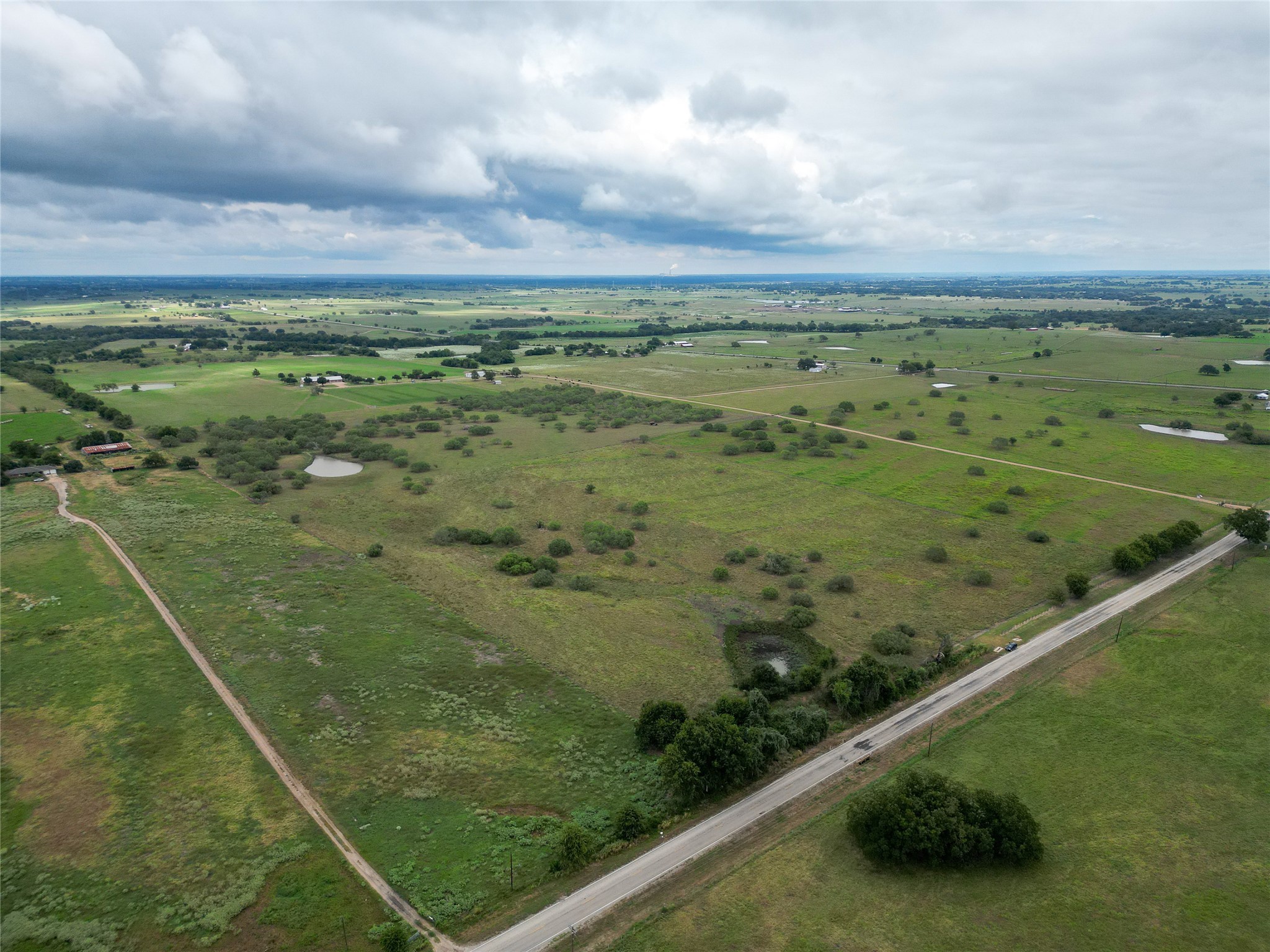 0 Fm 956 Schulenburg, TX 78956 - Photo 7 of 32 a view of a field with an ocean