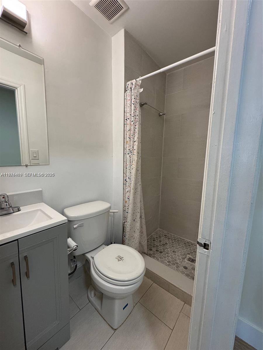2000 Monroe Street Hollywood, FL 33020 - Photo 16 of 26