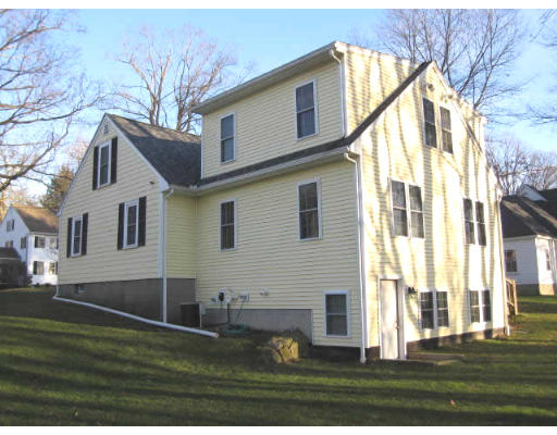 52 Carmel Road Andover, MA 01810 - Photo 3 of 16 Gallery Image 3