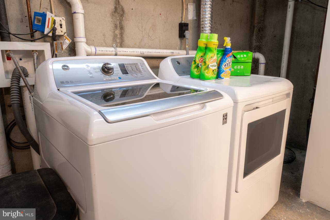 2125 Oak Road Port Republic, MD 20676 - Photo 34 of 39 Laundry
