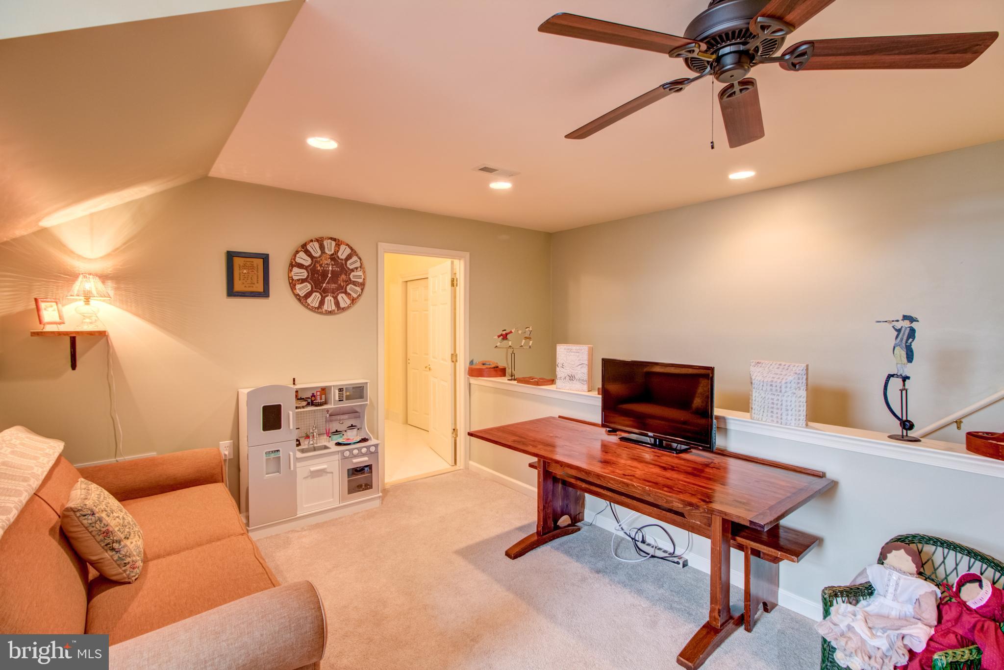 302 Willow Drive Newtown, PA 18940 - Photo 25 of 46 2nd floor Loft or 3rd Bedroom