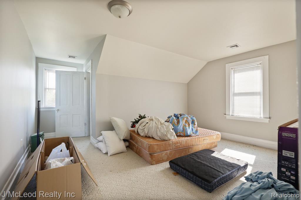 9050 Van Cleve Road Vassar, MI 48768 - Photo 24 of 57