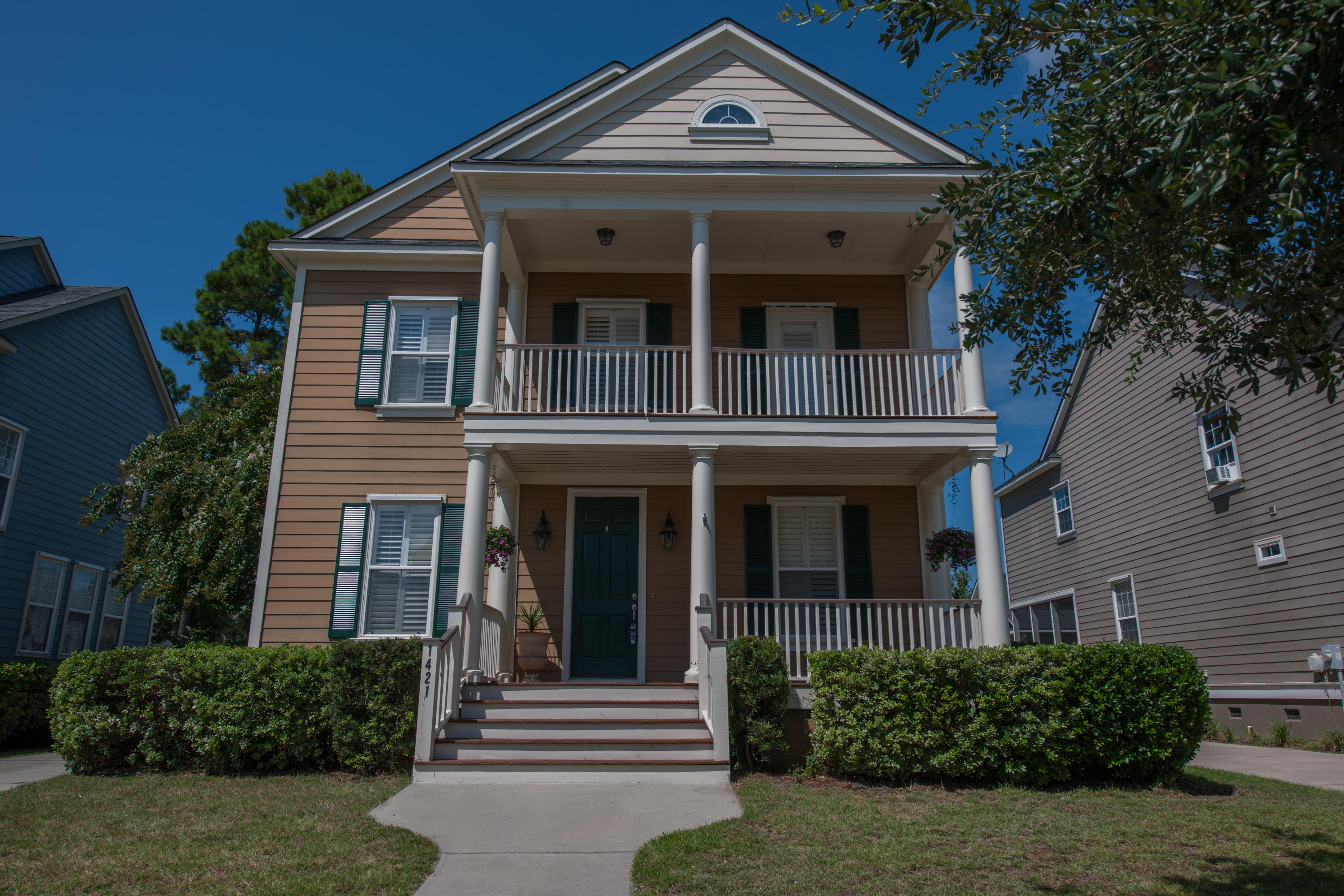 1421 Clancy Road Mount Pleasant, SC 29466 - Photo 1 of 32 1421 Front