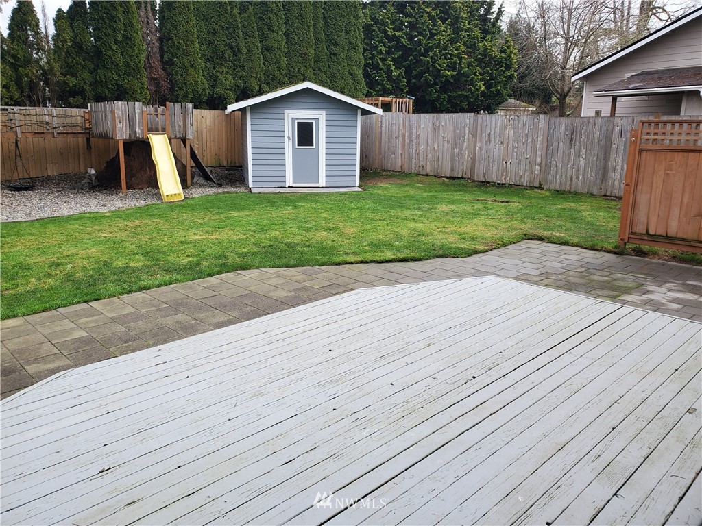2702 Allen Road Southeast Olympia, WA 98501 - Photo 29 of 37 a view of outdoor space and yard