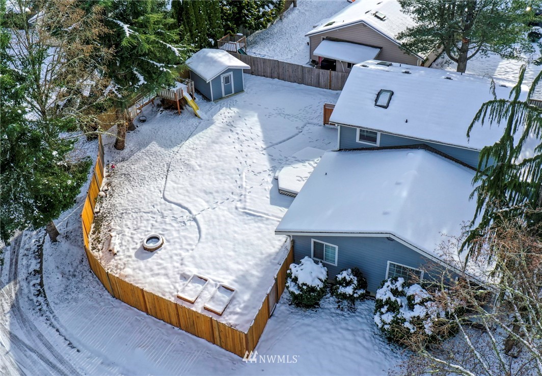 2702 Allen Road Southeast Olympia, WA 98501 - Photo 36 of 37 an aerial view of a livingroom with a patio