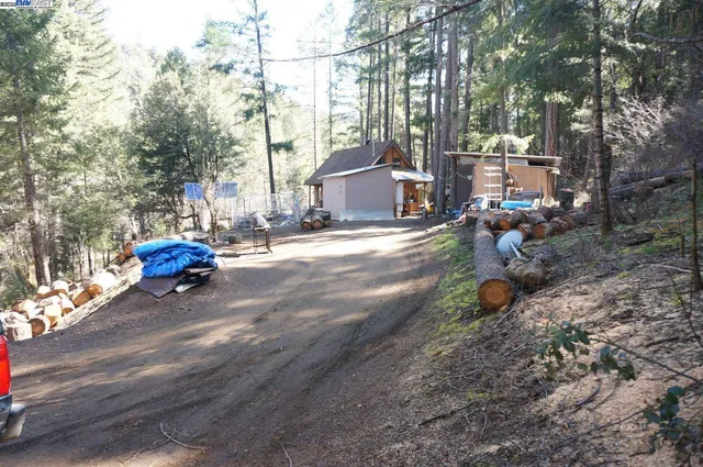 $199,000 | 4990 Indian Creek Road, Douglas City, CA 96024