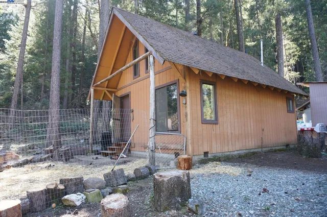 $199,000 | 4990 Indian Creek Road, Douglas City, CA 96024