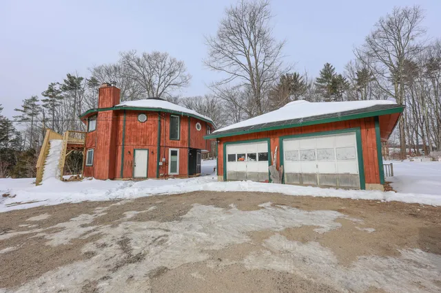 $400,000 | 68 Targhee Drive, Pittsfield, NH 03263