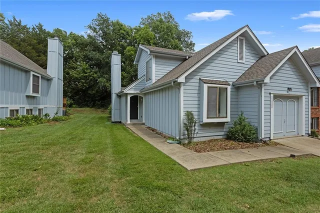 $199,000 | 1111 North 84th Terrace, Kansas City, KS 66112
