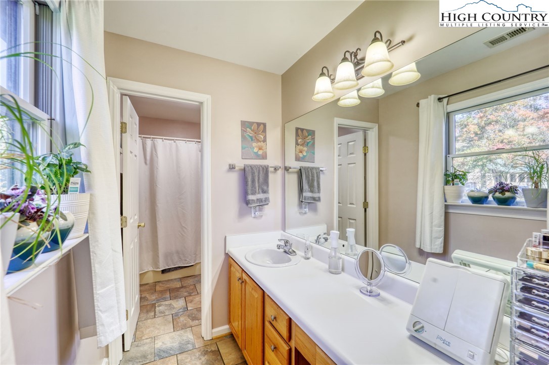 194 Pine Hill Road Boone, NC 28607 - Photo 24 of 47 Gallery Image 24