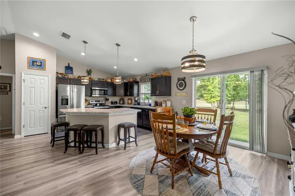 $305,000 | 19839 Southwest 59th Lane, Dunnellon, FL 34431